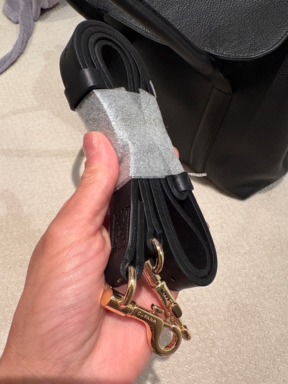 Cuyana Black Pebbled Leather Trapeze satchel - Picture 3 of 4